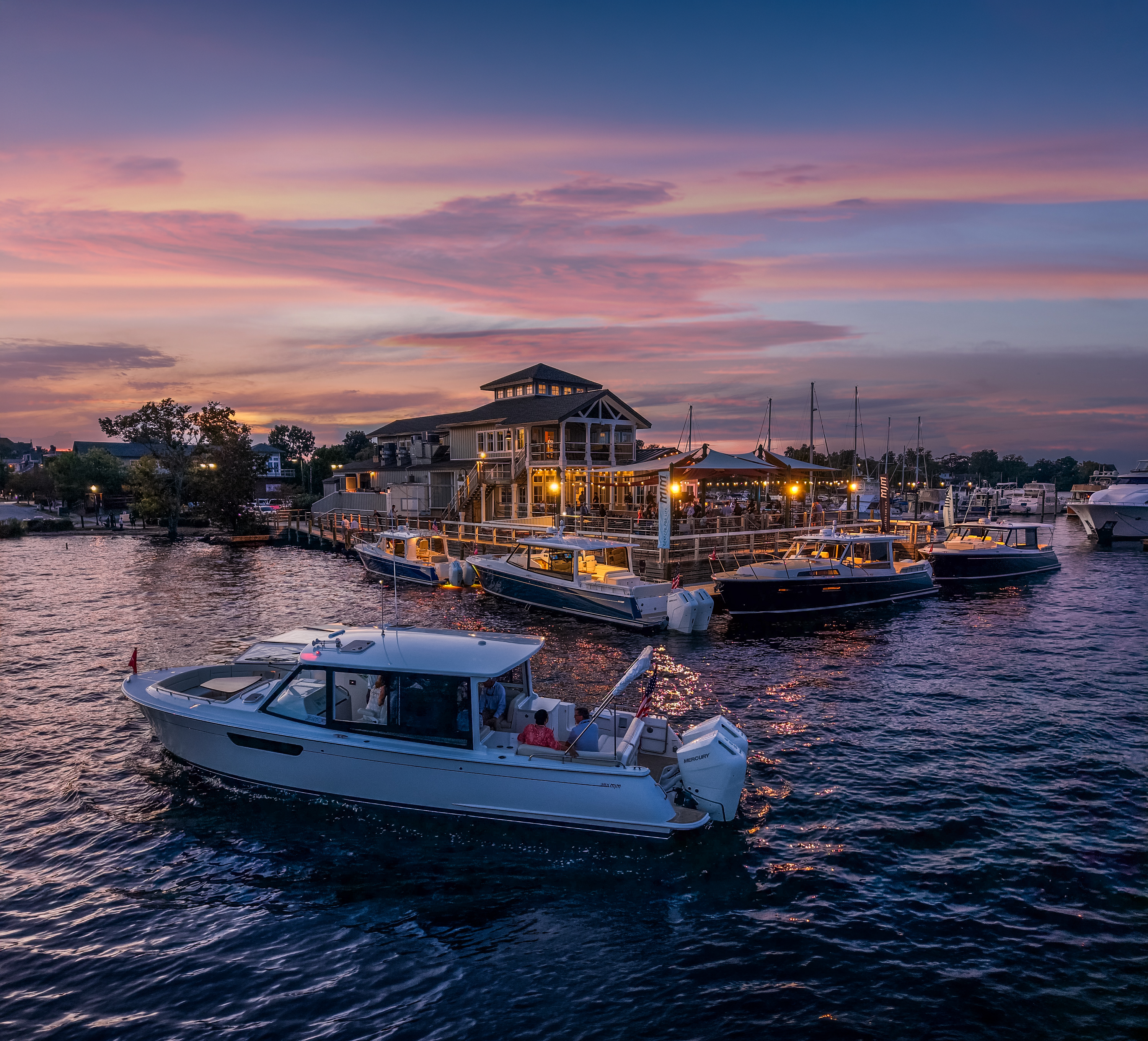 MJM Yacht experience on the open water